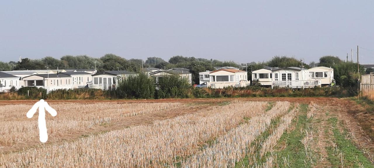 2 Bedroom Caravan for rental at Skipsea Sands Barmston Exteriör bild